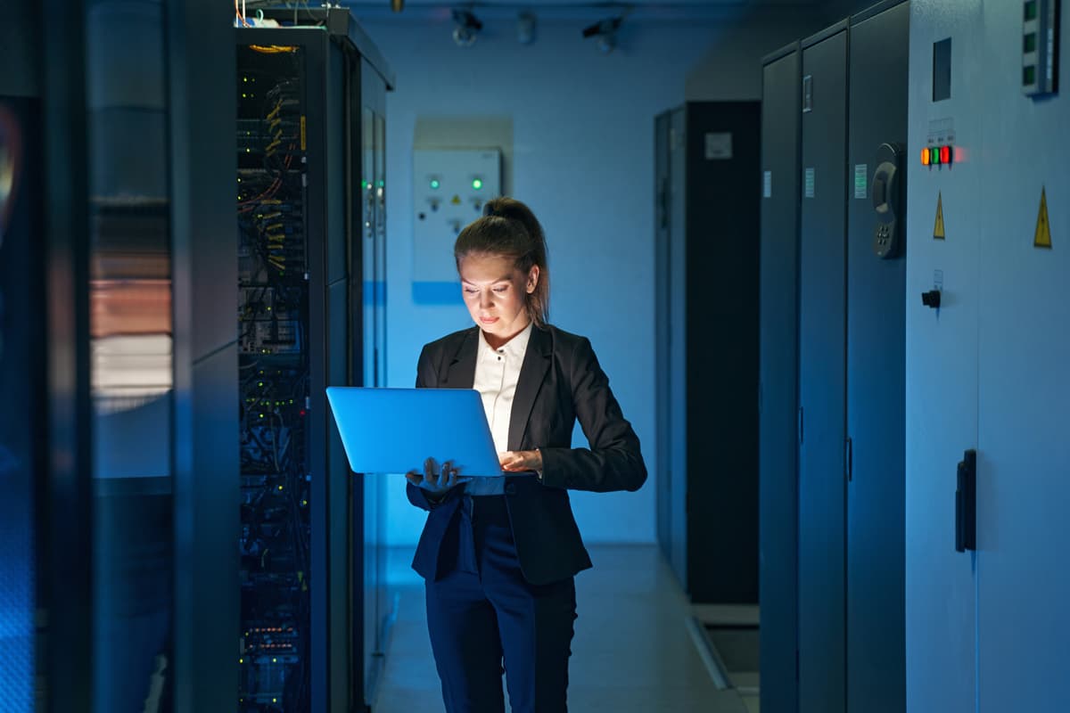 LMS Migration Guide: When to Update Your Legacy System (and How)